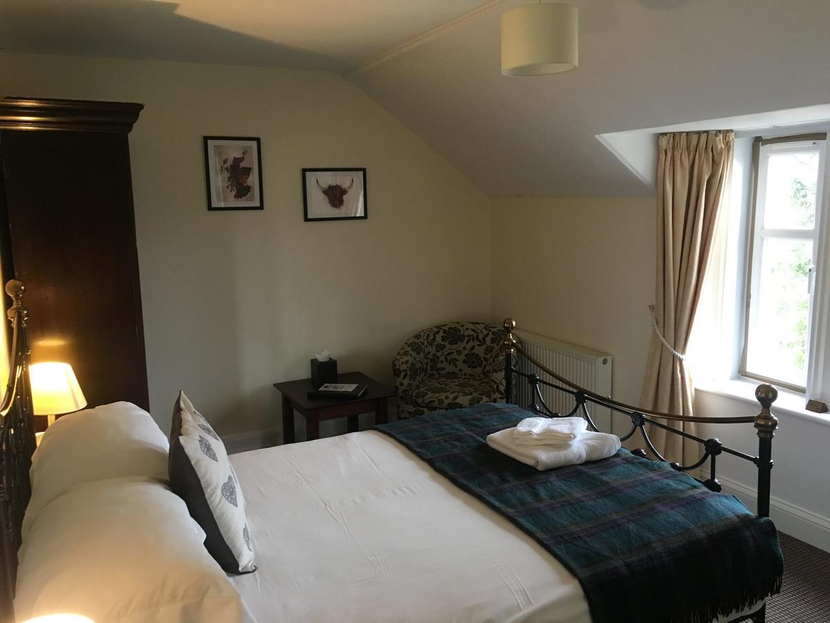 Loch Shiel Hotel Acharacle エクステリア 写真